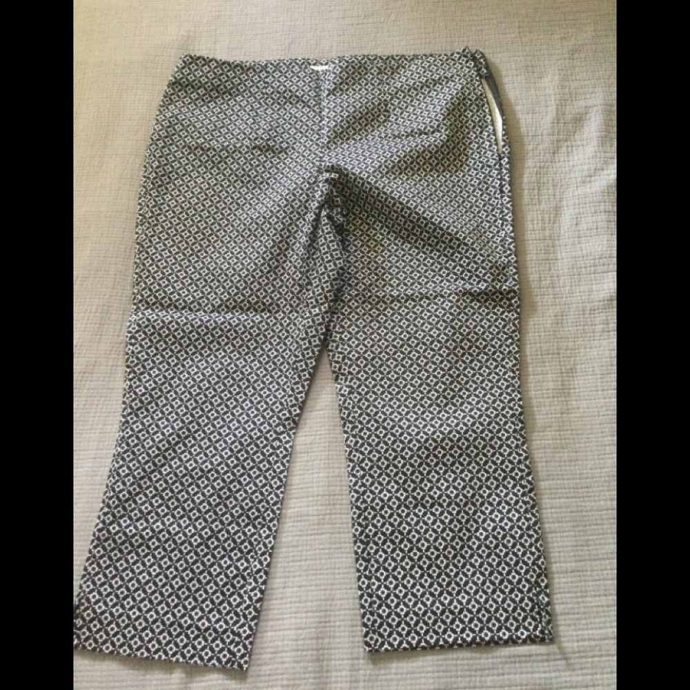 Capris size 17